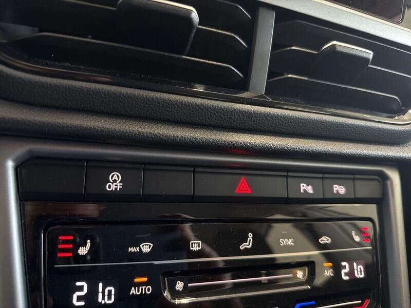 Volkswagen T-Roc 1.0 TSI Life TELECAMERA POST - VOLANTE+SEDILI RISCALDATI