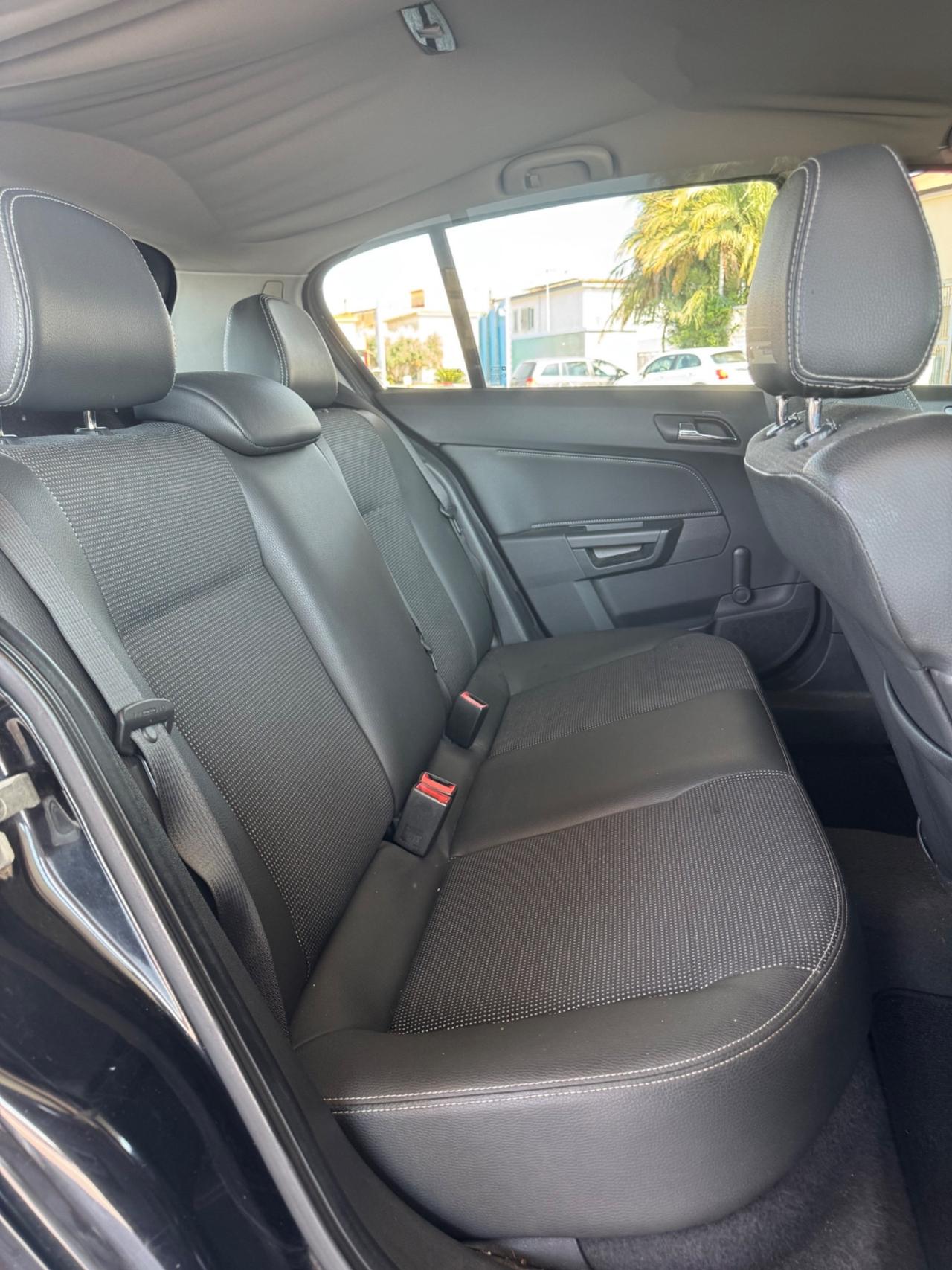 Opel Astra 1.7 CDTI 110CV 5 porte Cosmo