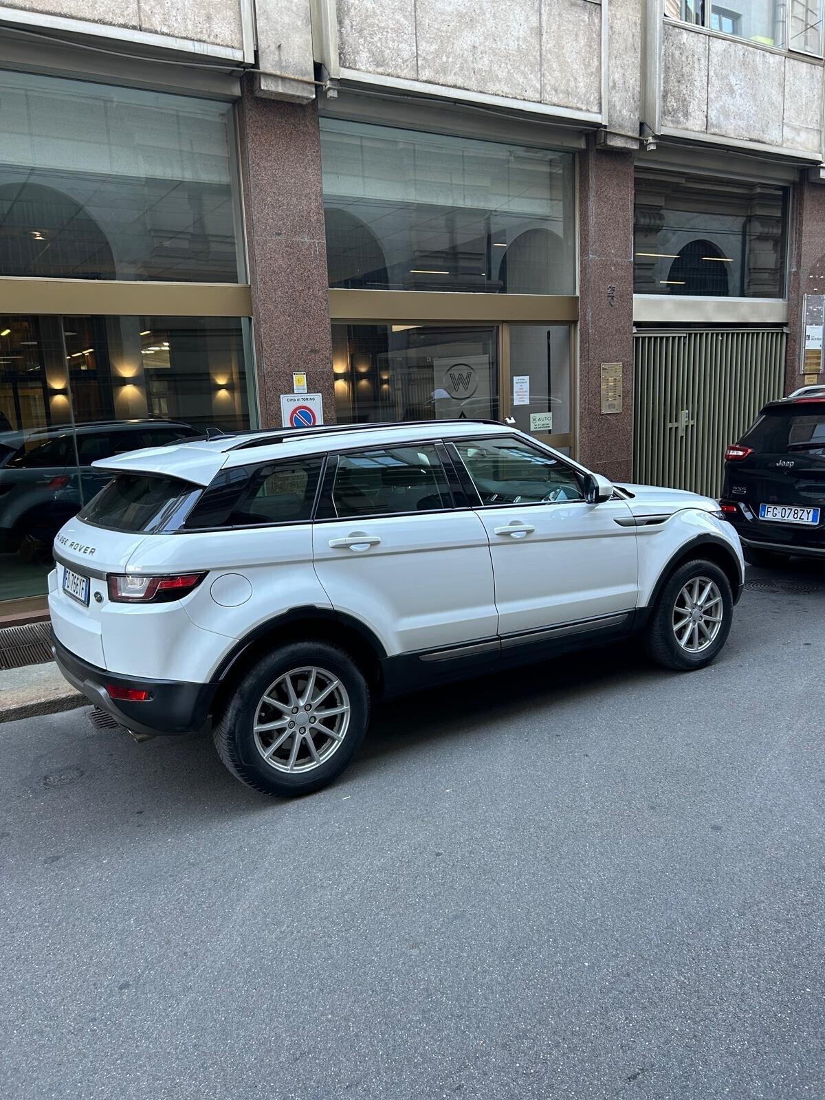 Range Rover Evoque 2.0 TD4 150 cv 4x4 Gancio traino ,Manuale