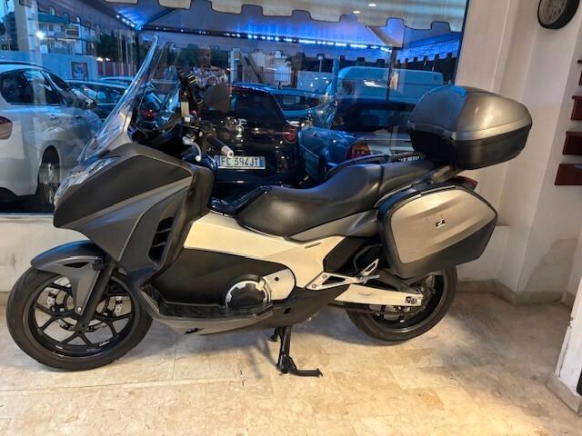 Honda Integra 750 Anche permuta o scambi0