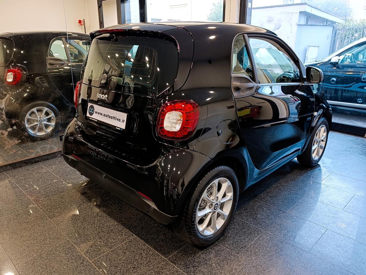 Smart ForTwo 70 1.0 twinamic Passion km 25.741 del 2019
