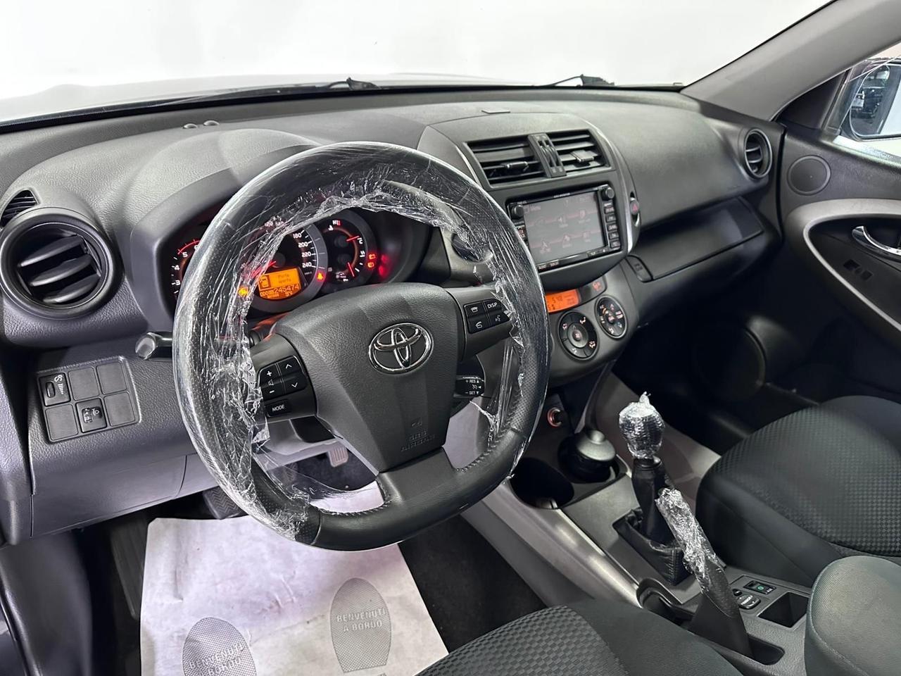 Toyota RAV 4 RAV4 2.2 D-2 WD 150 CV