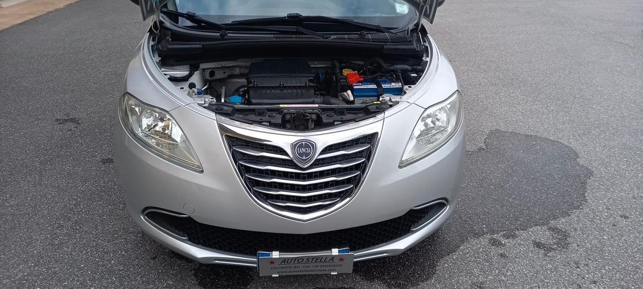 Lancia Ypsilon Benzina cc. 1.242 - 5 Porte 5 Posti UTILIZZABILE ANCHE PER I NEOPATENTATI.