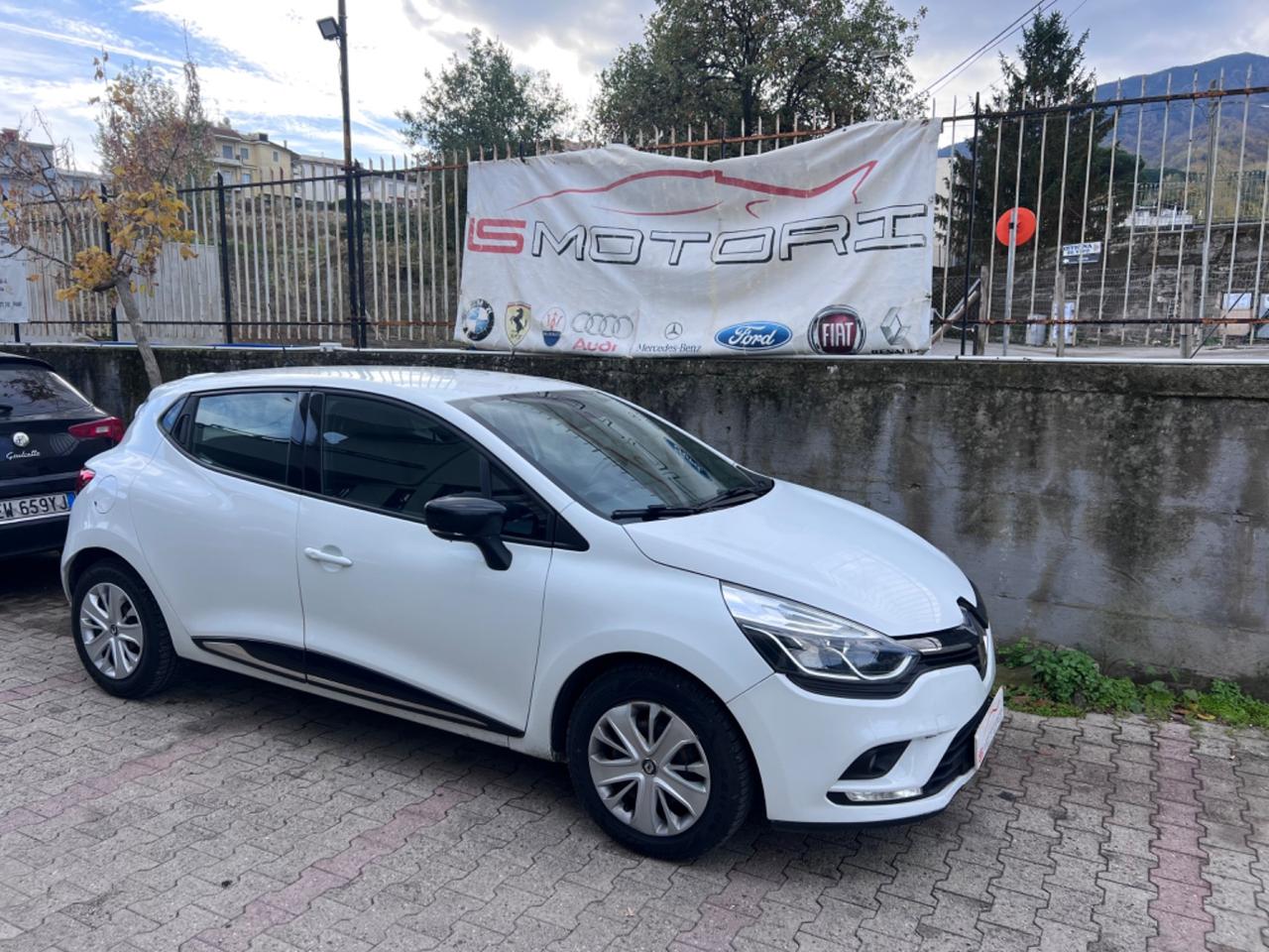 Renault Clio dCi 8V 75 CV 5 porte Moschino Life