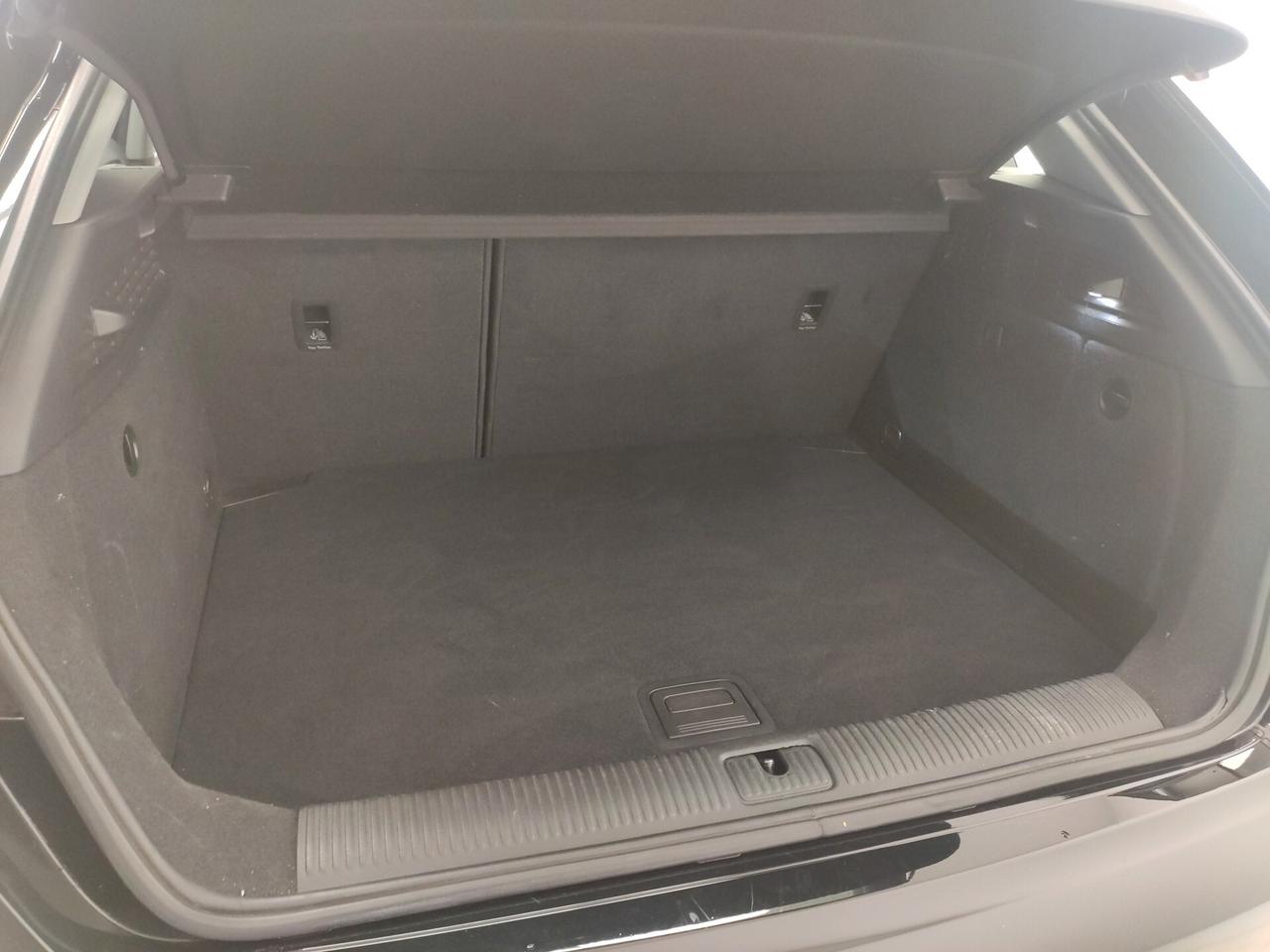 Audi A3 SPB 30 g-tron S tronic Business