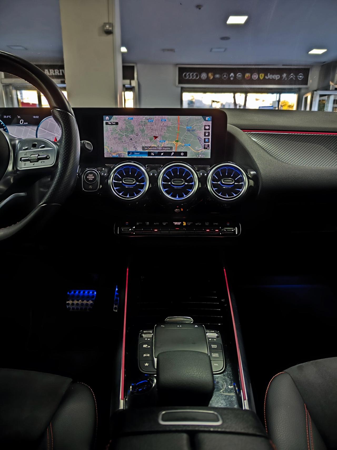 Mercedes-benz GLA 200 d Automatic Premium Led Unico Proprietario