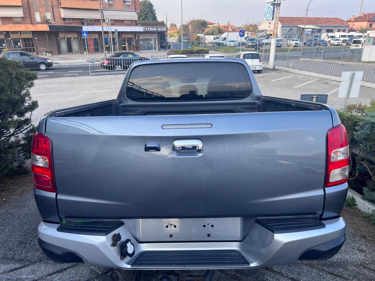 Mitsubishi L200 2.4 DI-D/181CV Double Cab Spartan Hp SDA Special Ed.