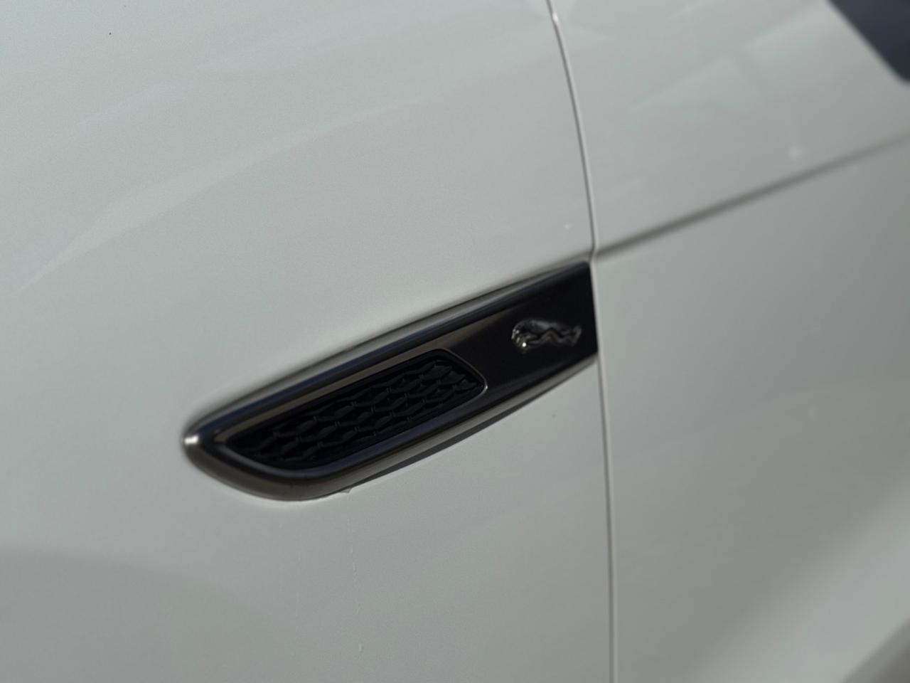 JAGUAR F-PACE 30D 300 CV MHEV R-DYNAMIC R22 TETTO FULL IVA