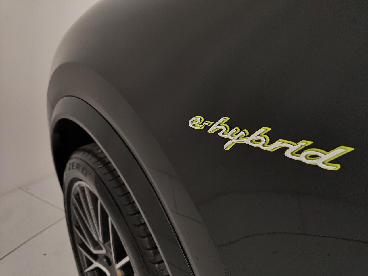 Porsche Cayenne Coupé 3.0 V6 E-Hybrid