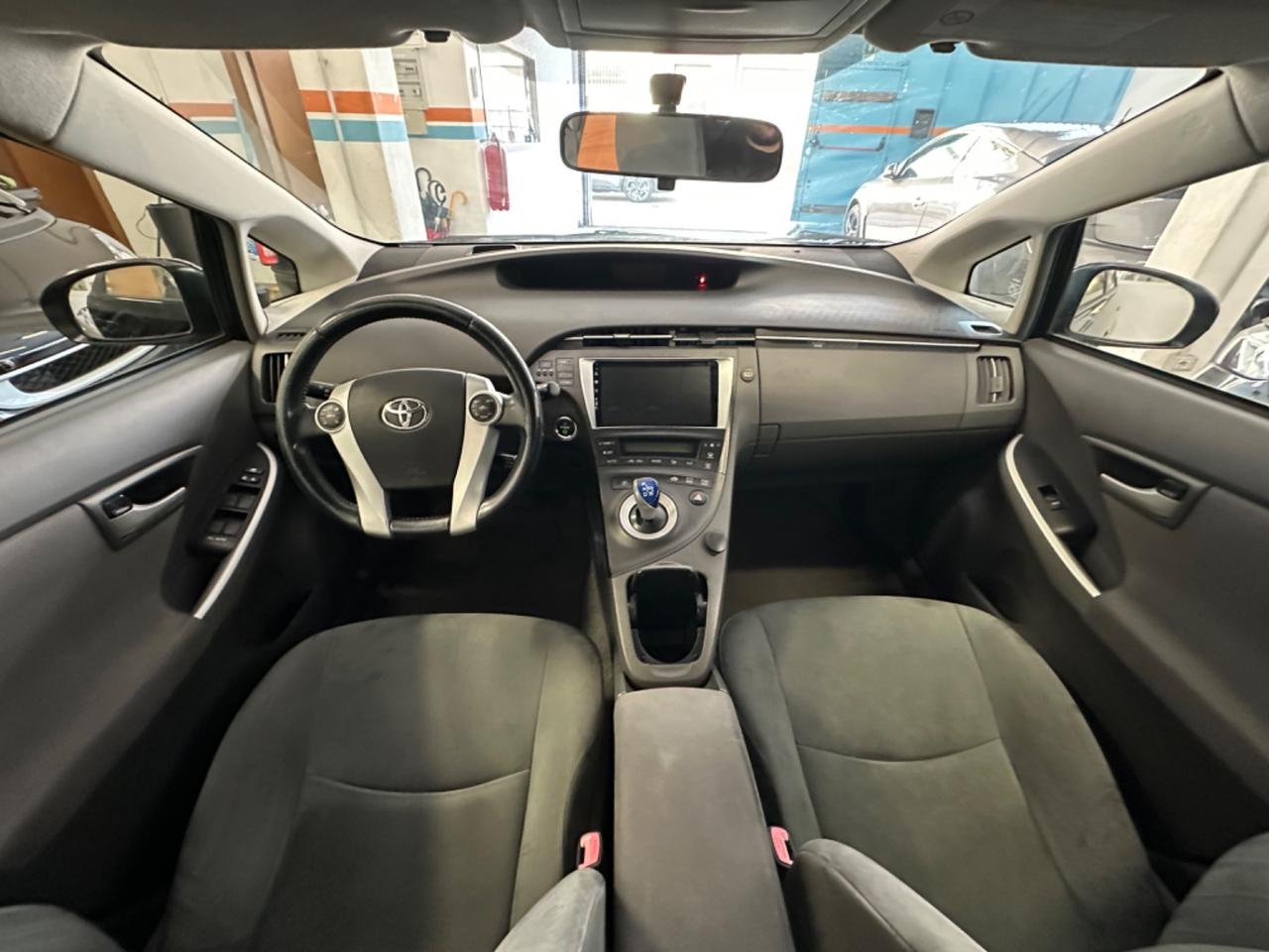 Toyota Prius 1.8 Executive - Autonavigli