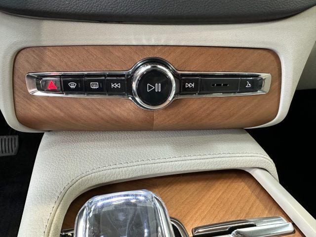 VOLVO XC90 B5 (d) AWD Inscription-20"-Head Up dspl-Camera 360