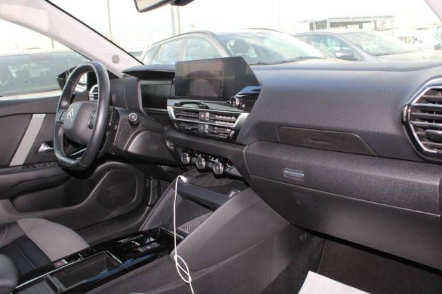 Citroen C4 1.2 puretech Shine s&s 130cv AUTO con CarPlay