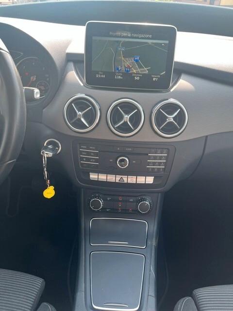 Mercedes-benz B 180 d Automatic Business