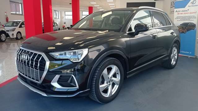 Audi Q3 35 2.0 tdi Business Advanced s-tronic