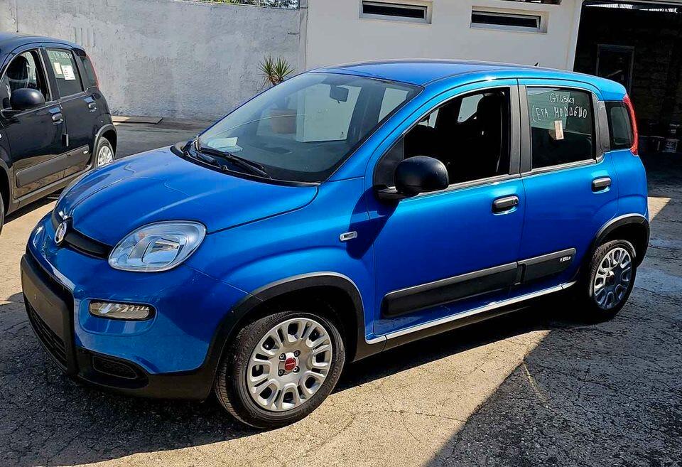 Fiat Panda 1.0 Hybrid 2024 IVA ESPOSTA FINANZIAMENTO NON OBBLIGATORIO