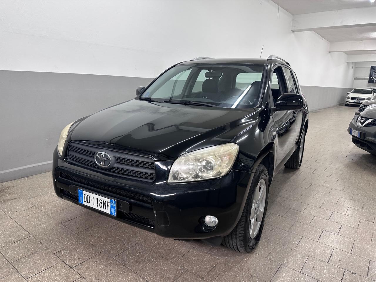 Toyota RAV 4 RAV4 2.2 D-4D 136 CV Luxury 11/2006