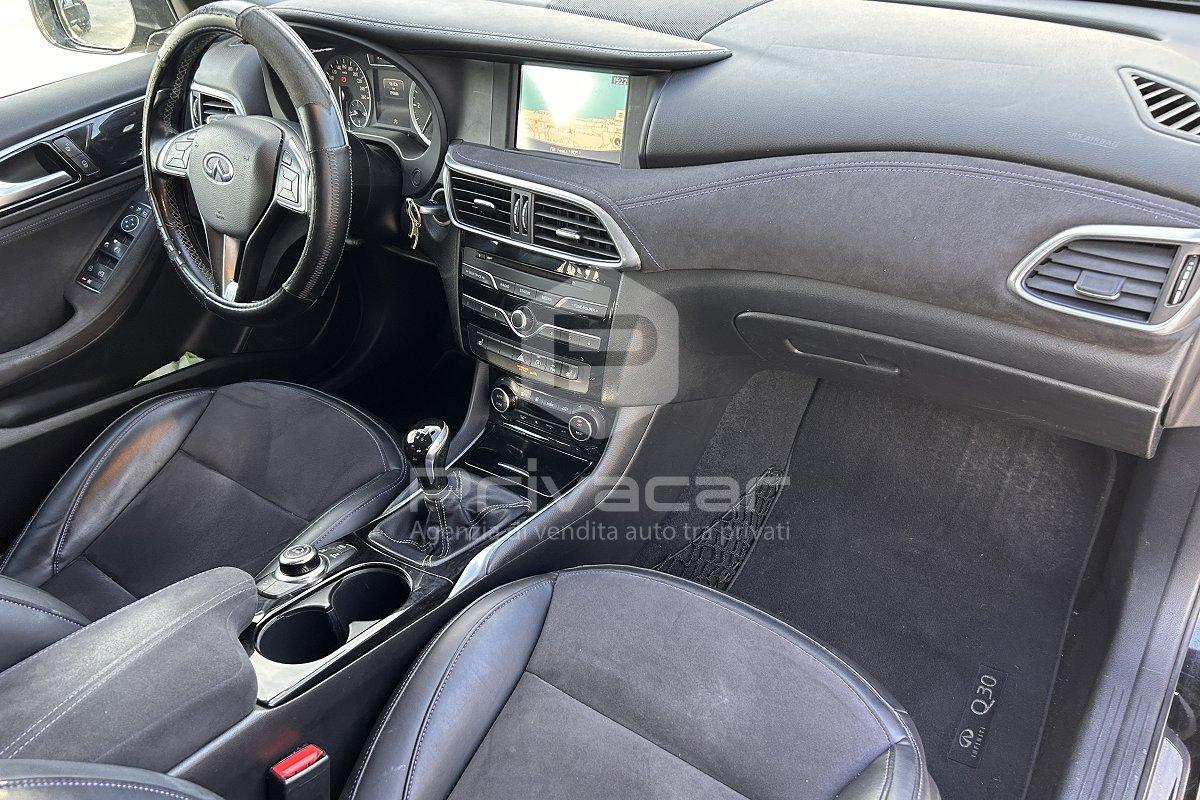 INFINITI Q30 1.5 diesel Business