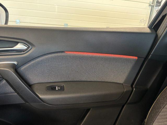 RENAULT Captur 1.0 Benzina Techno StraFull