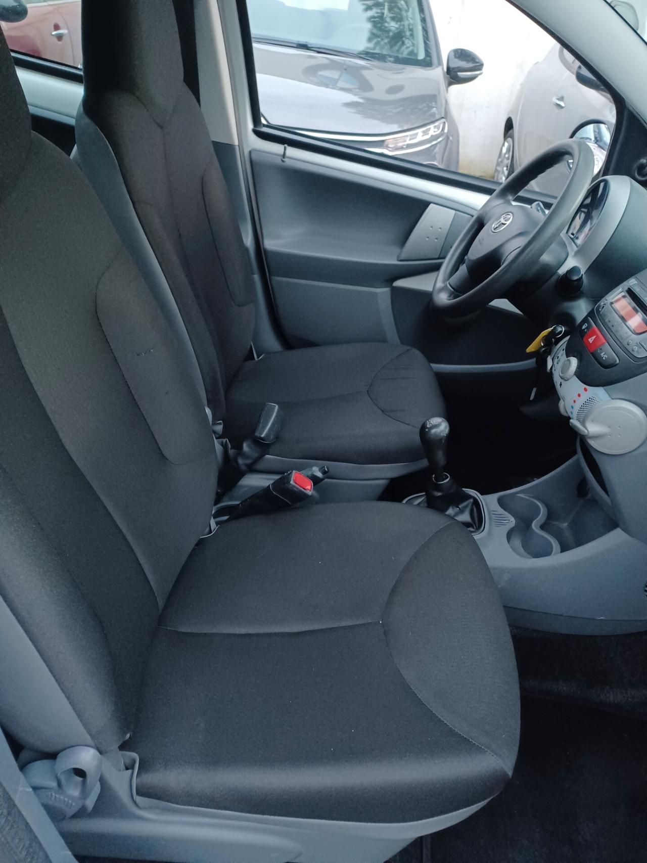 Toyota Aygo 1.0 5 porte Connect UNICO PROPRIETARIO