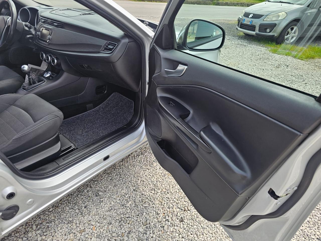 Alfa Romeo Giulietta 1.6 JTDm 120 CV Business