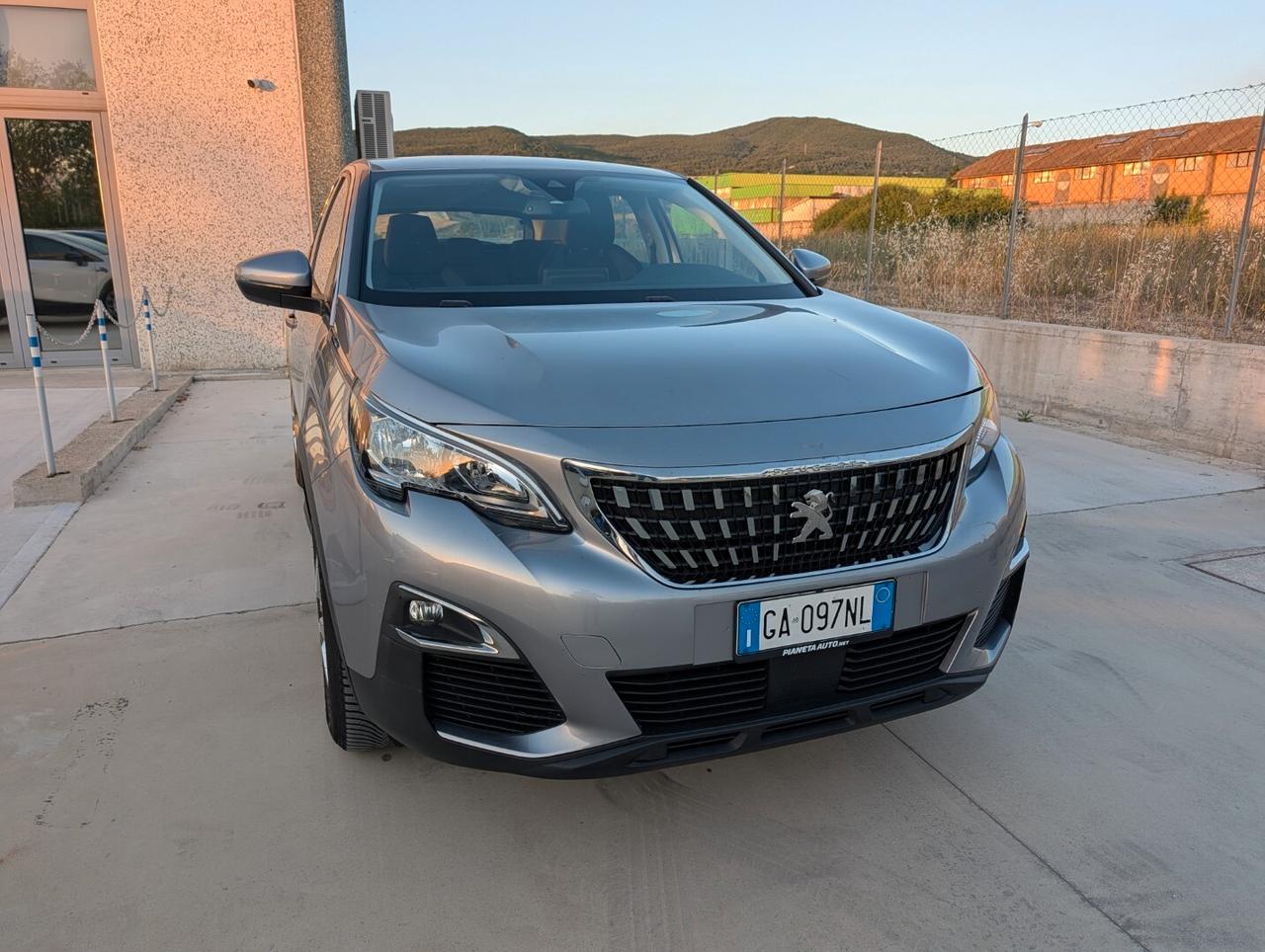 Peugeot 3008 BlueHDi 130 S&S Business