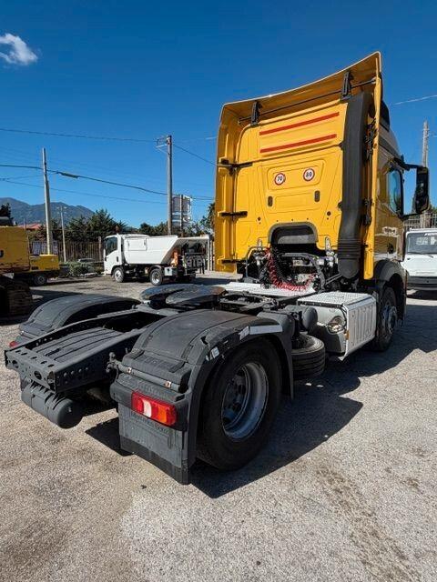 Trattore Stradale Mercedes Actros 1842