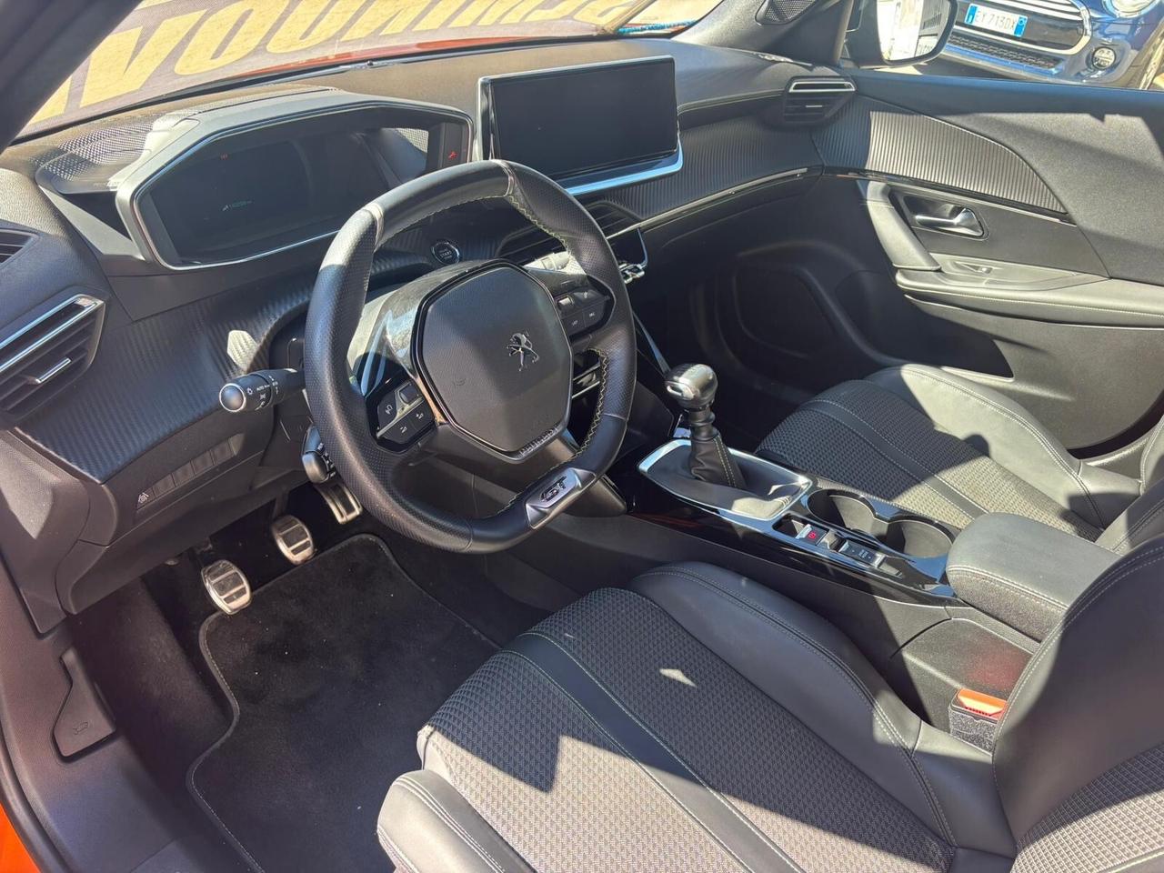 Peugeot 2008 BlueHDi 100 S&S GT Line