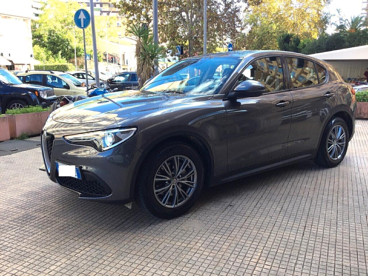 Alfa Romeo Stelvio 2.2 Turbodiesel 160 CV AT8 RWD Business