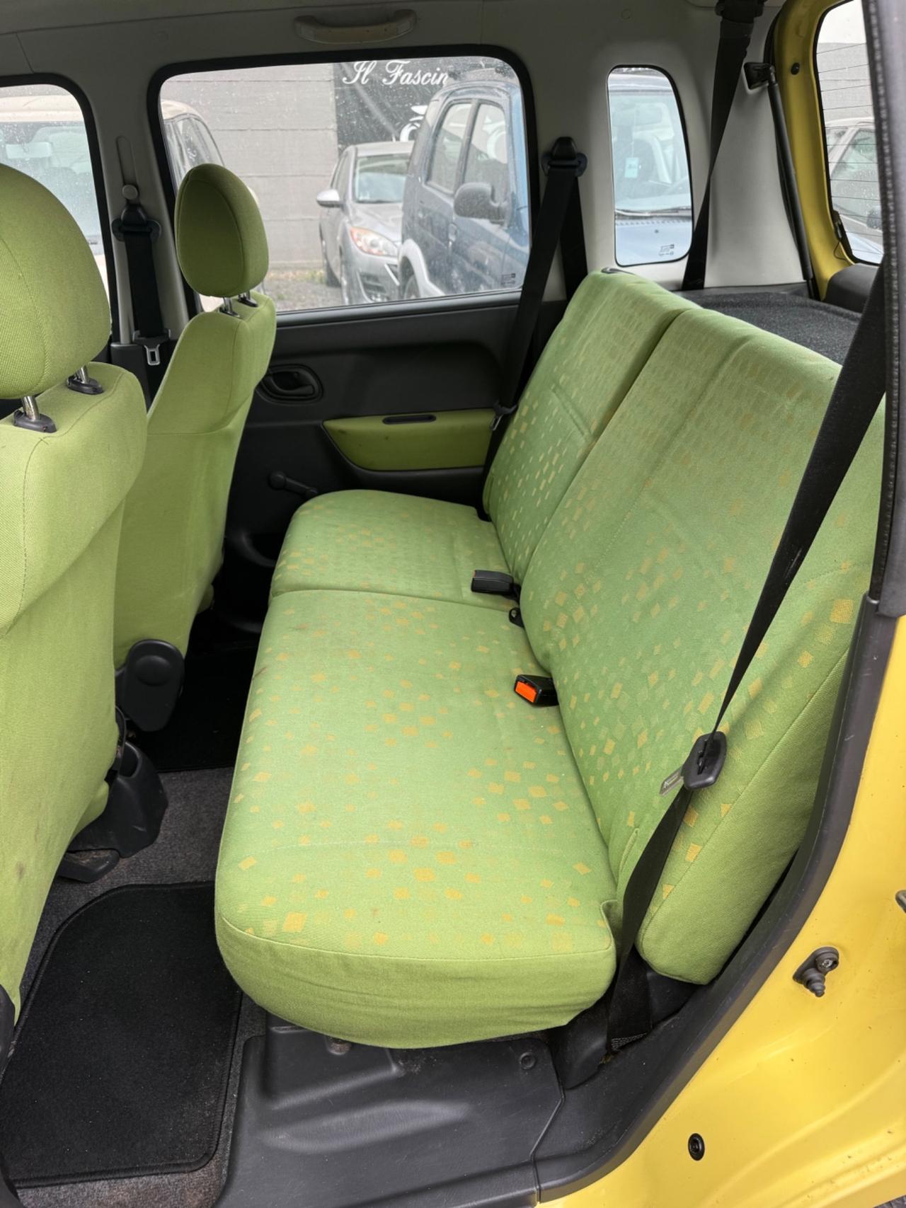 Opel Agila 1.0 12V Edition