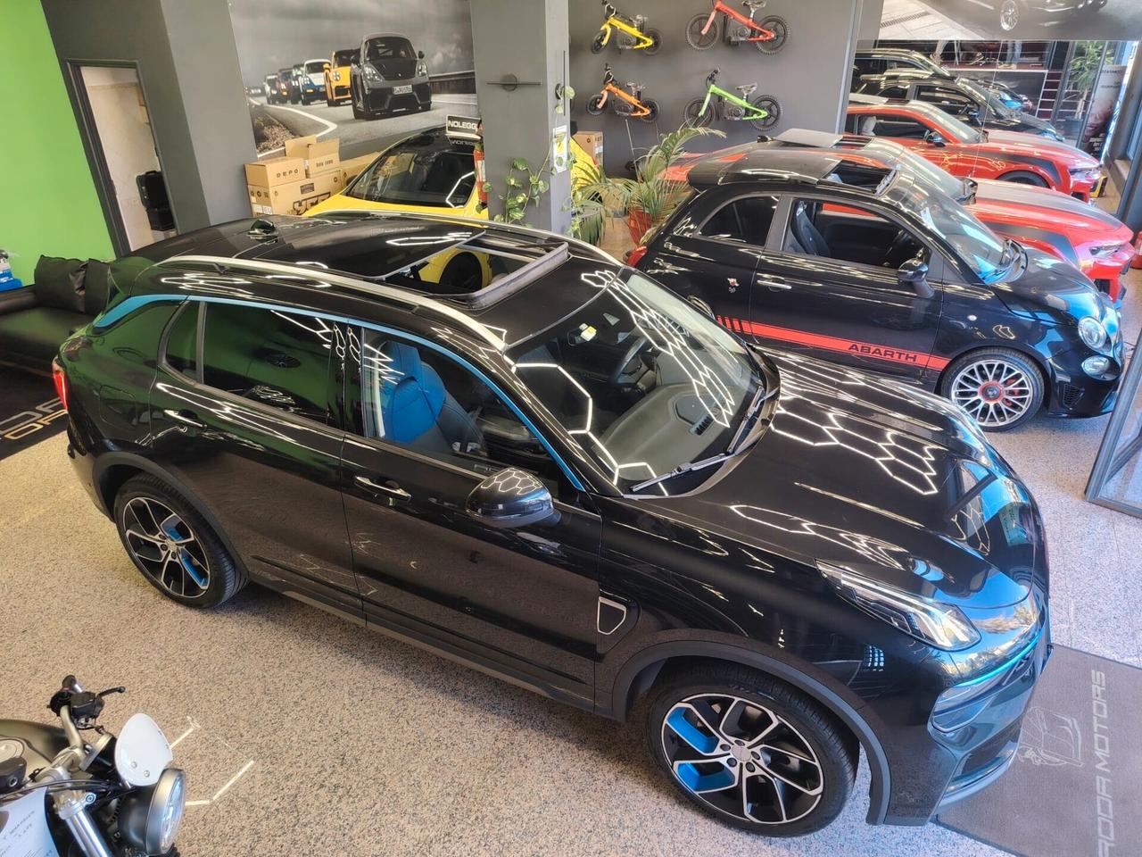 Lynk&co 01 PHEV