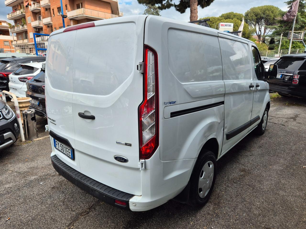 Ford TRANSIT CUSTOM DIESEL HYBRID