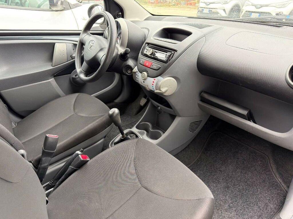 Toyota Aygo 5 Porte 1.0 VVT-i Sol Red Edition