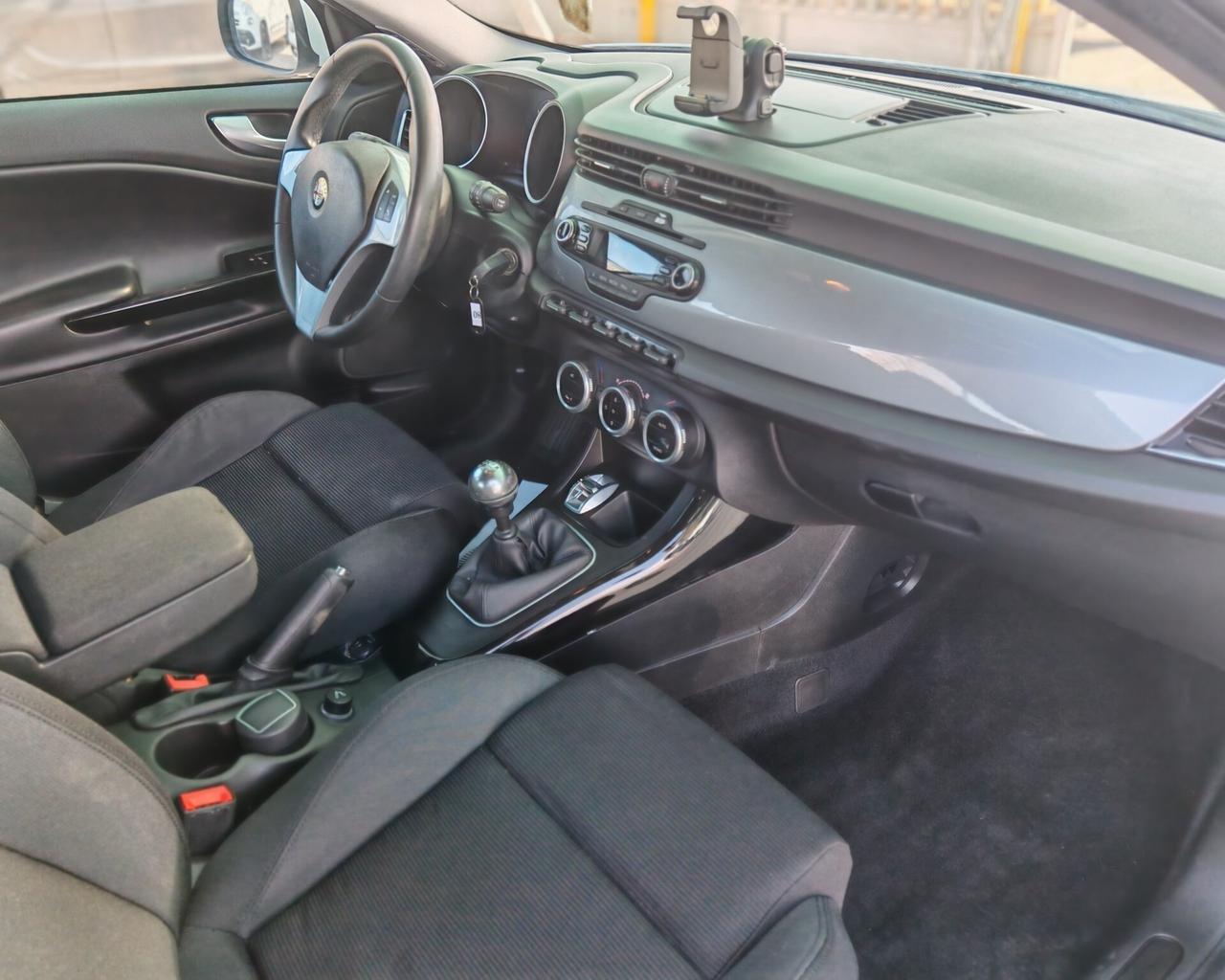 Alfa Romeo Giulietta 1.6 JTDm-2 105 CV Distinctive