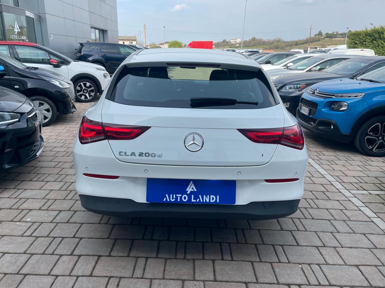 Mercedes-benz CLA 200 d Automatic Shooting Brake Business