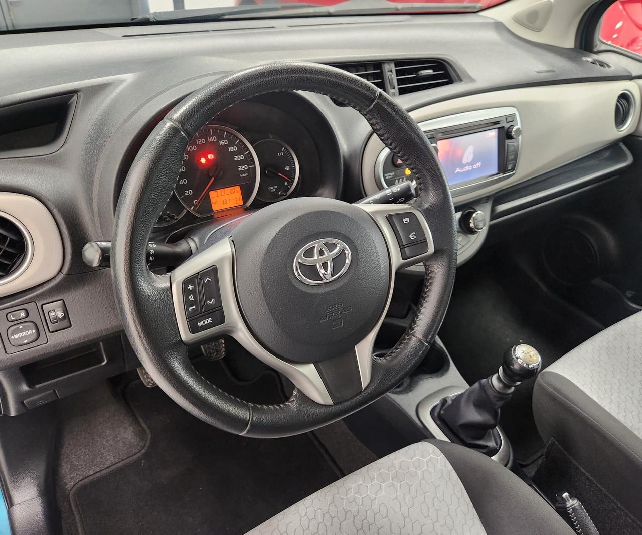Toyota Yaris 1.3 5 porte Lounge