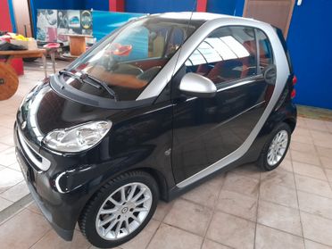 Smart ForTwo 1000 52 kW coupé limited two