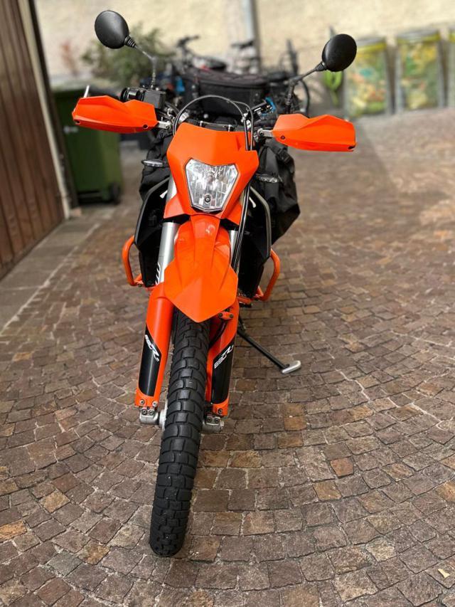 KTM 690 Enduro GOMMATA NUOVA