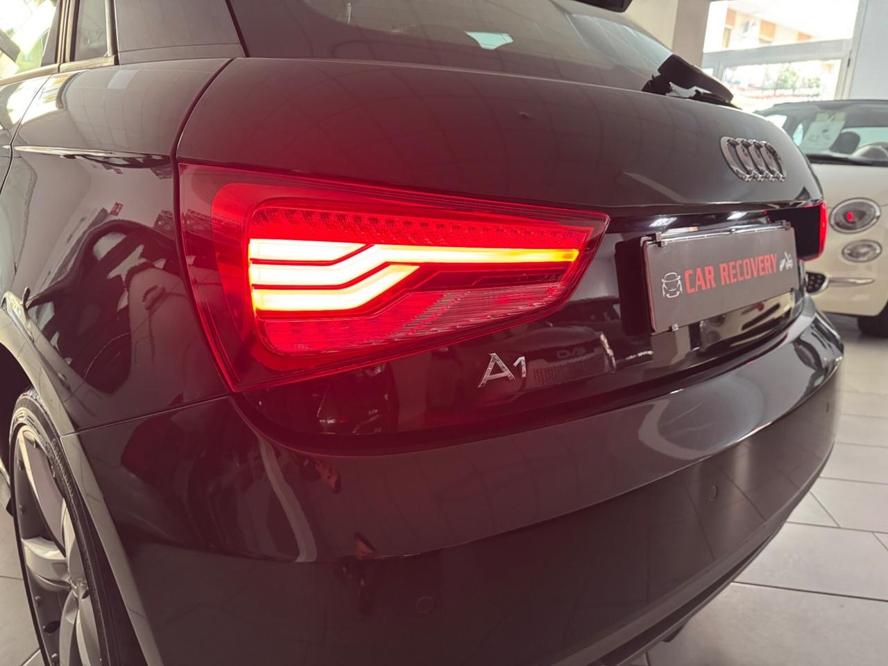 Audi A1 SPB 1.4 TDI S-LINE (Copia1)