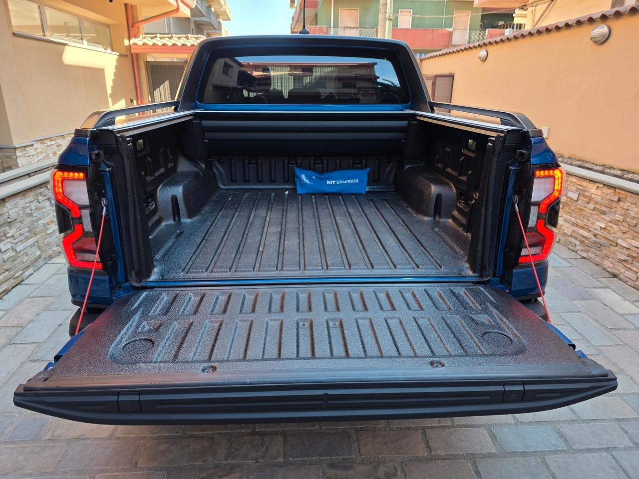 Ford Ranger Raptor 2.0 ECOBLUE aut. 213 CV DC 5 pt.