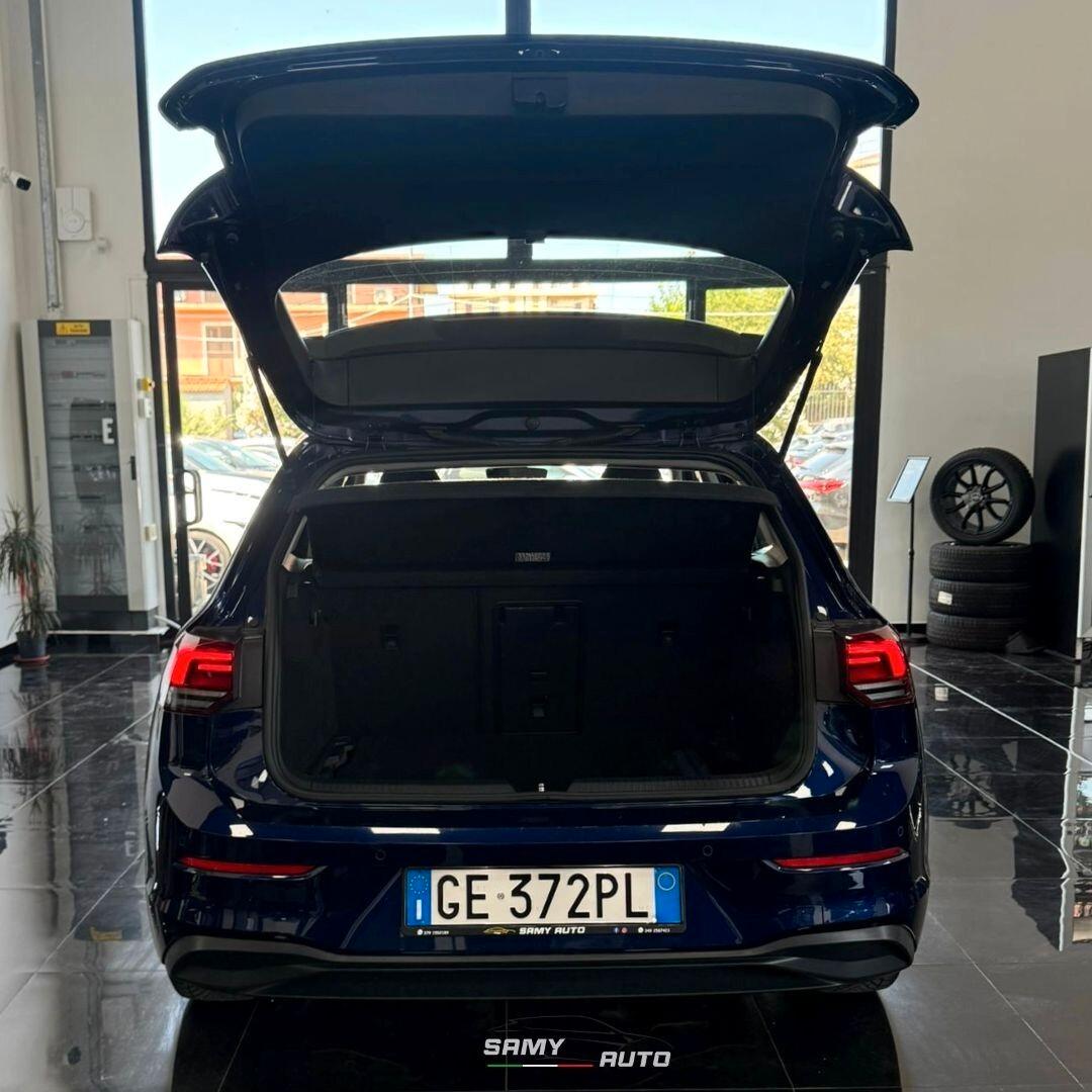 Volkswagen Golf 2.0 TDI 150 CV DSG SCR R-Line