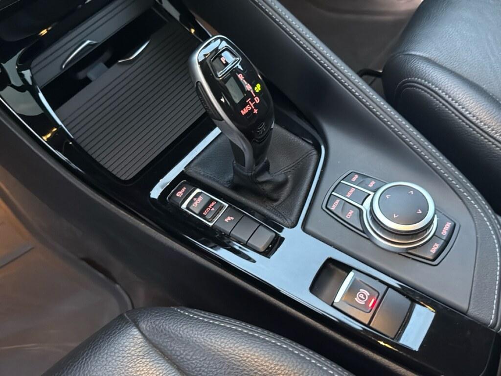 BMW X1 18 d xLine sDrive Steptronic