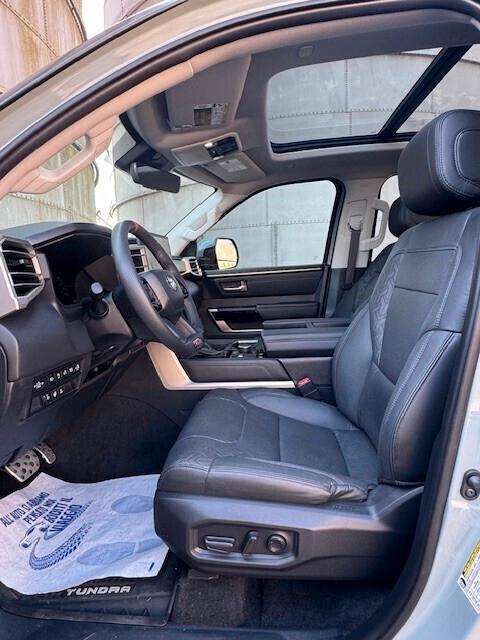 Toyota Tundra LIMITED OFF ROAD PACKAGE 3.5L TWIN TURBO V6 INTERCOOLED