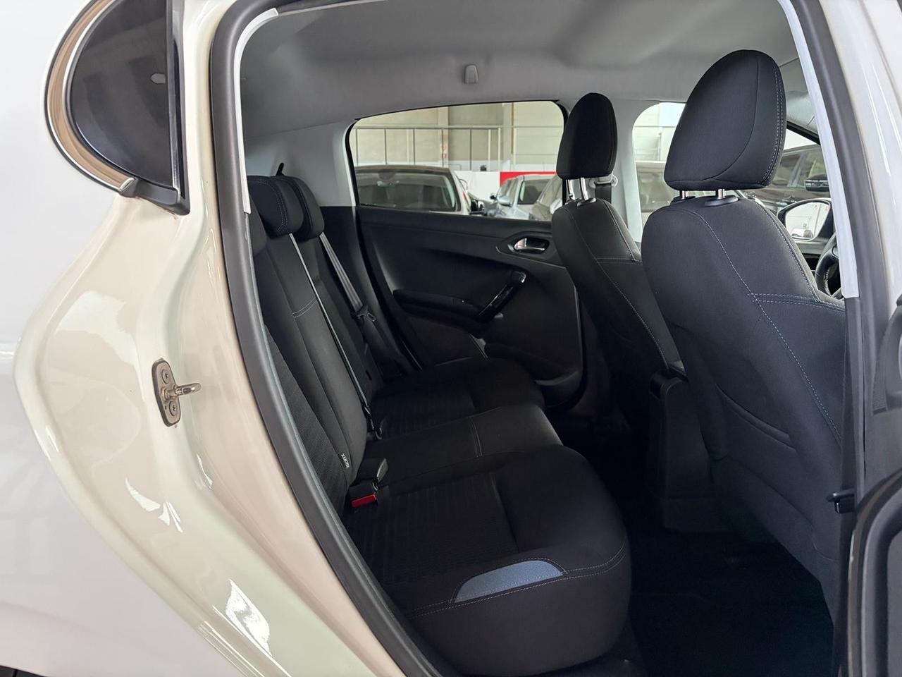 Peugeot 208 1.2 VTi 82 CV 5 porte Allure