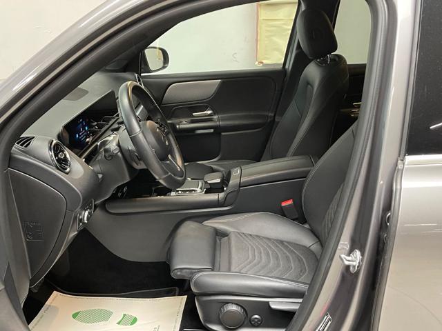 MERCEDES-BENZ GLB 180 d Automatic Business