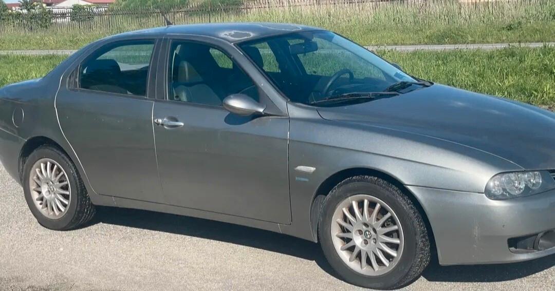 Alfa Romeo 156 Jtd 16 v