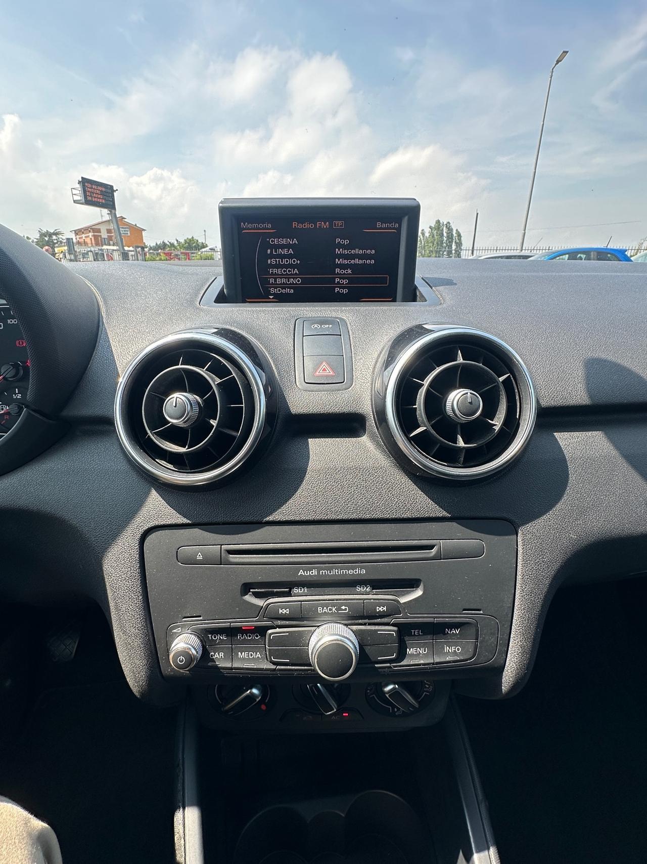 Audi A1 1.2 TFSI Ambition - 2012