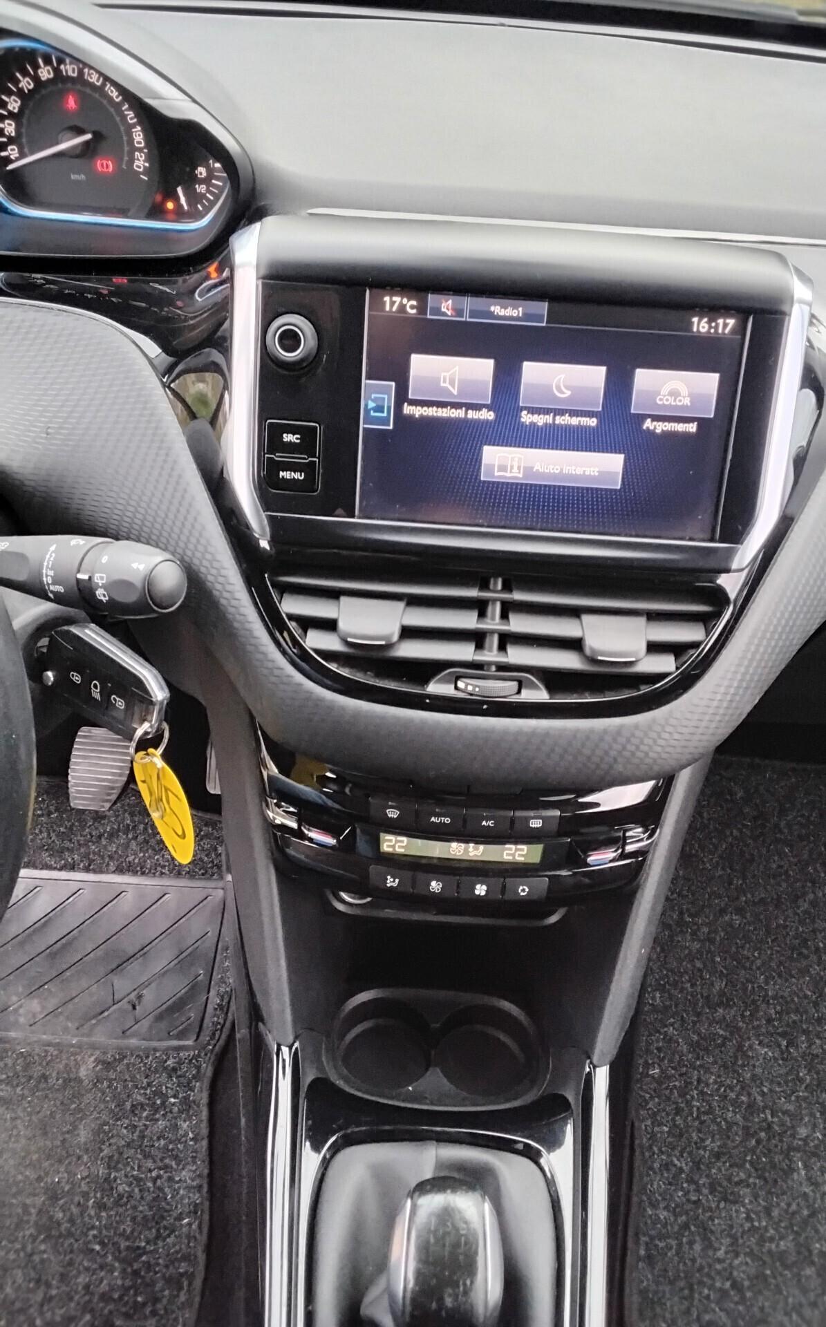 Peugeot 2008 BlueHDi 100 Allure