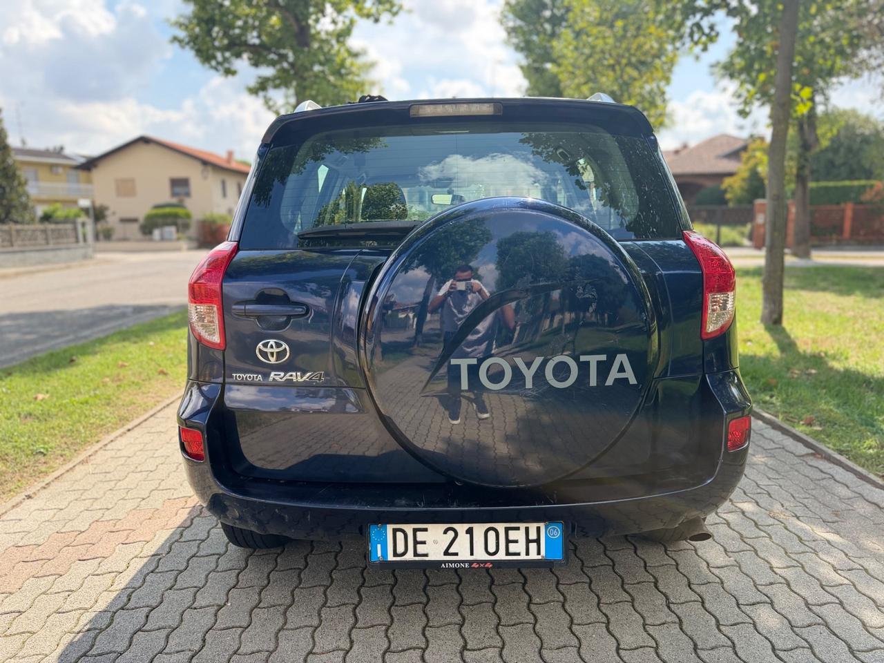 Toyota RAV 4 RAV4 2.2 D-4D 136 CV Luxury