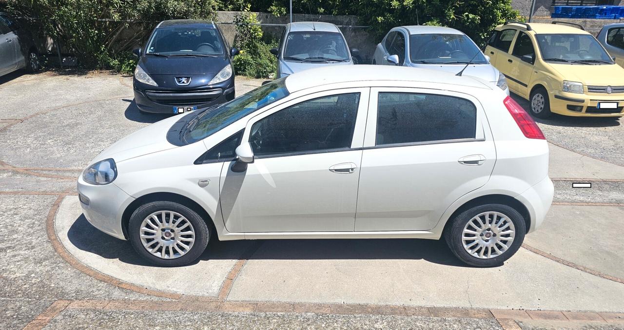 Fiat Punto 1.3 MJT II 95 cv EURO 6 TAGLIANDATA