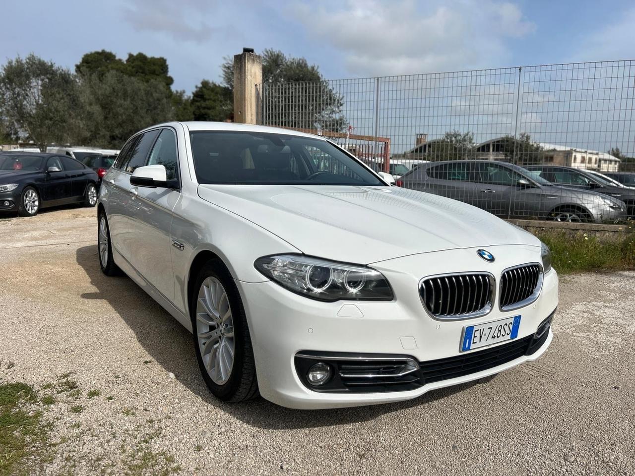 Bmw 520d Touring Luxury-2013